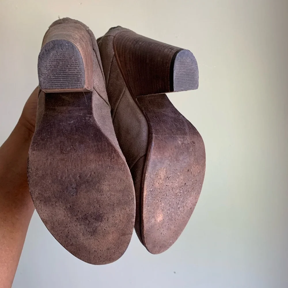 Steve Madden Arrena leather boots size 8M